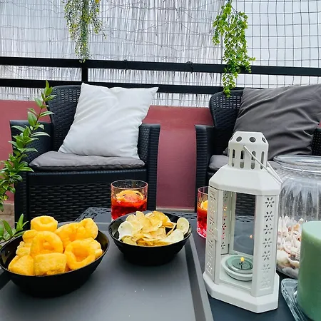 Karalis Flower Apartment